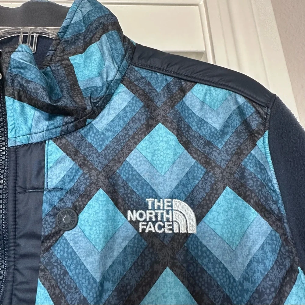 The North Face women’s 200WT Tundra pullover quilted fleece half zip size small‌